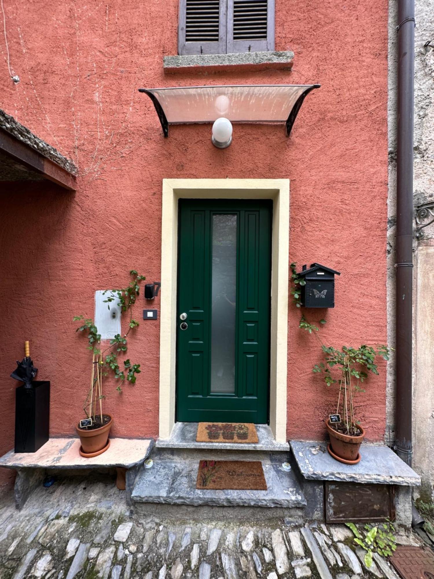 La Casa Del Mastro - Como Lake Pognana Lario المظهر الخارجي الصورة